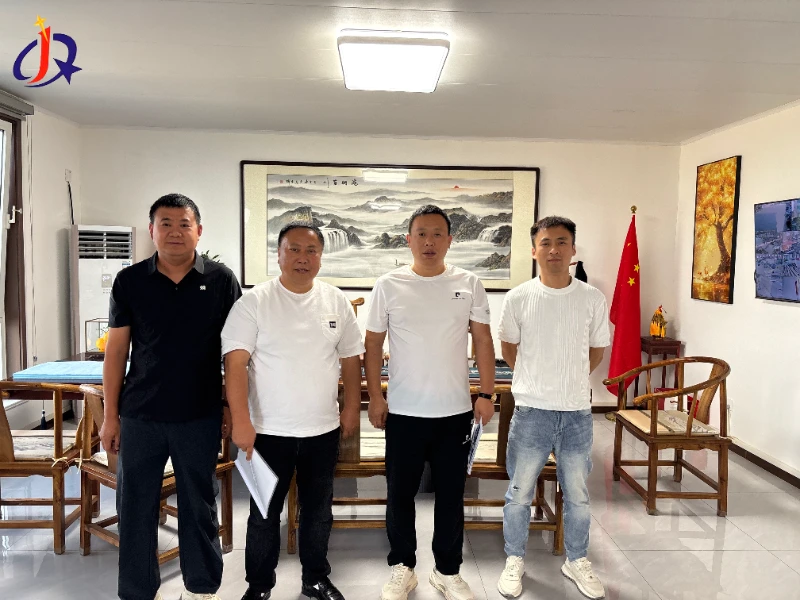 Shoidhnig Jinqi Mining Machinery pròiseact co-obrachaidh airson mèinn òir placer ann am Myanmar.